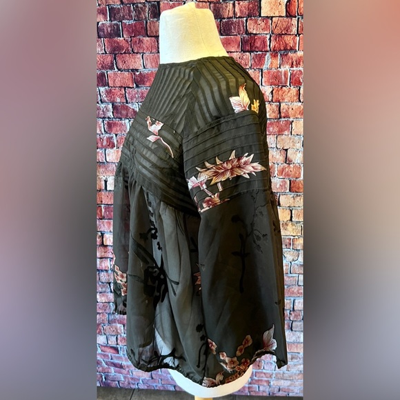 Vintage~ “One Fine Day” size Large Olive Green Sheer Blouse ~ PERFECT 4 Season - Picture 3 of 5